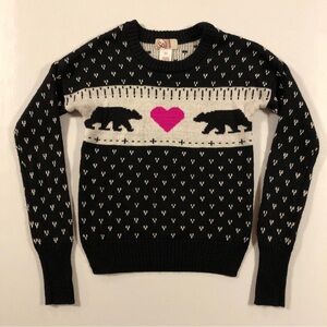 SO Women’s Long Sleeve Pullover Stretch Black & White Sweater Pink Heart size XS